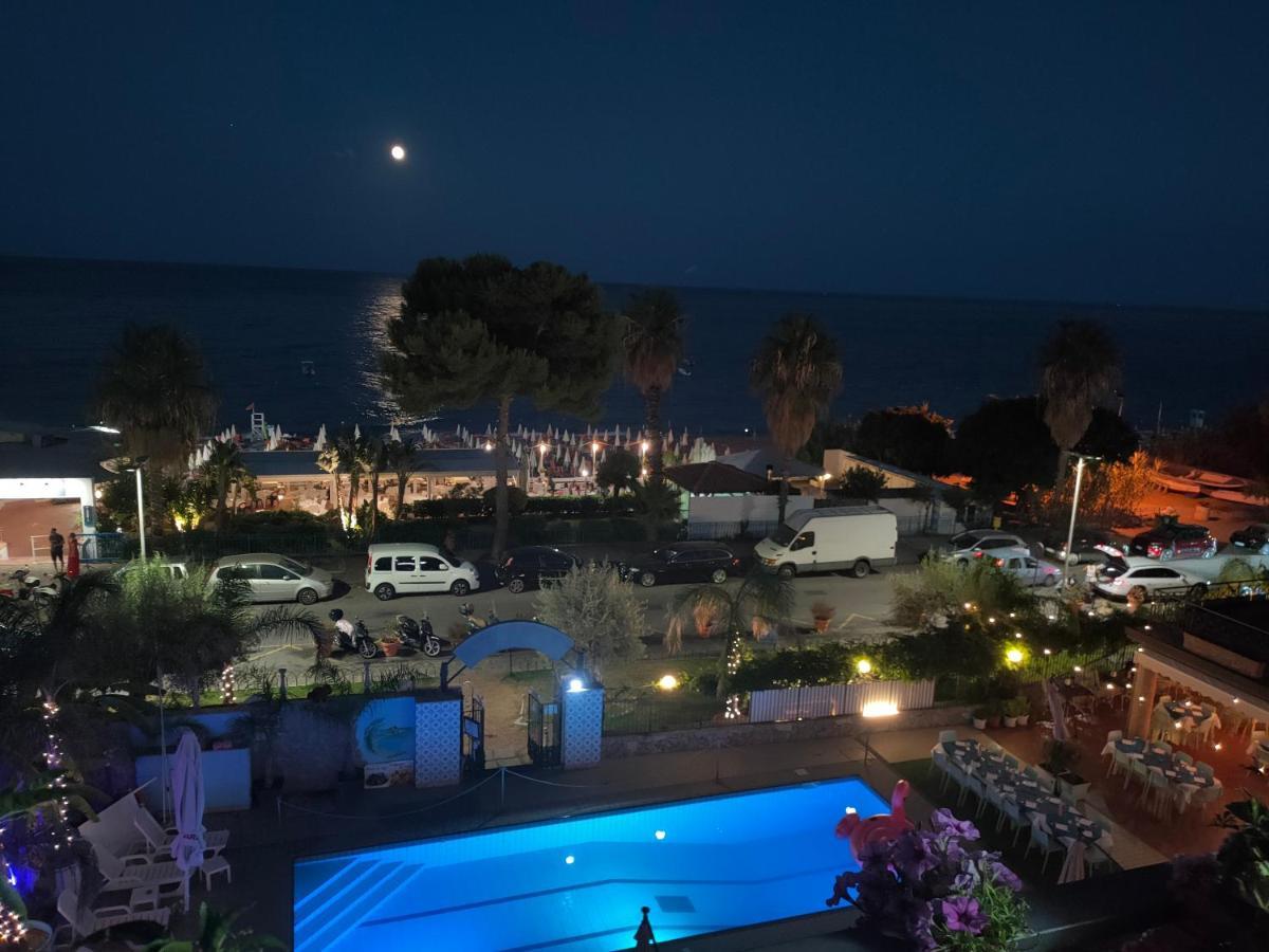 Taormina By The Sea Apartamento Mazzeo Exterior foto