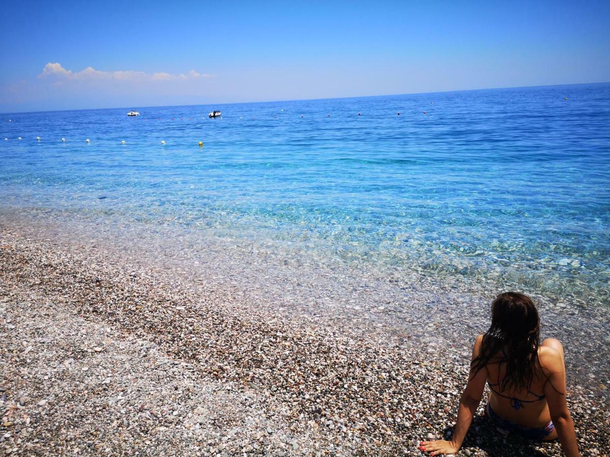 Taormina By The Sea Apartamento Mazzeo Exterior foto